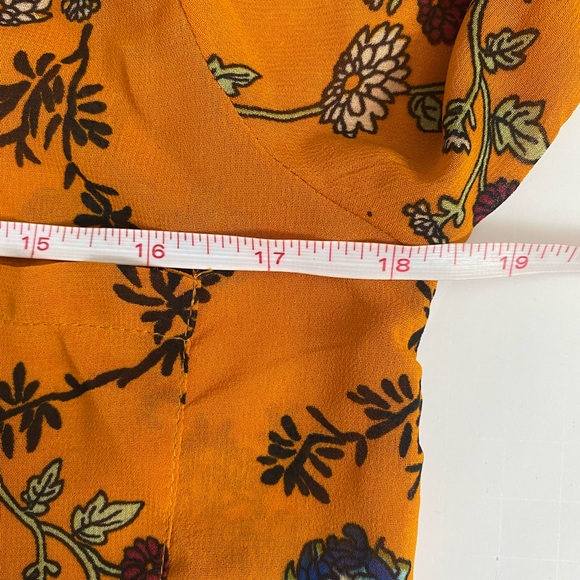 NWT Bohoo Floral Oversized Button Down - Picture 5 of 6